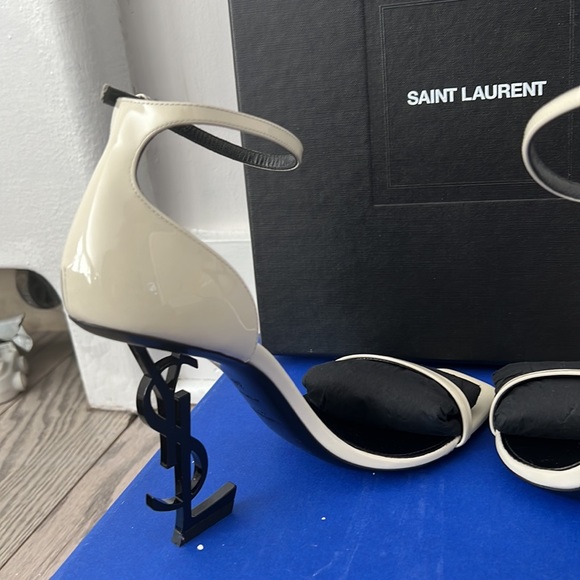 Saint Laurent Vernice Chiffon - Picture 2 of 7